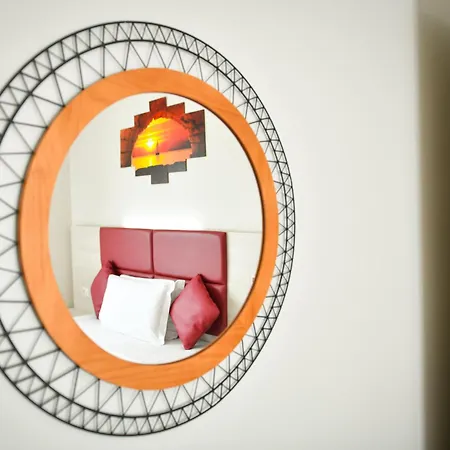 Venice Hub بيت ضيافة ميستر