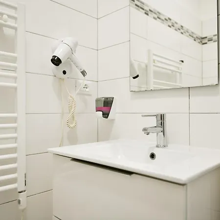 Venice Hub Guest house *