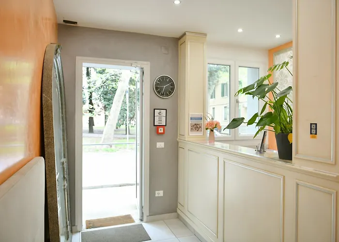 Venice Hub Gasthof *