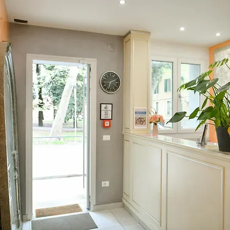 Venice Hub Vendégház *